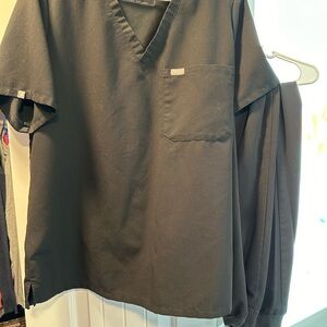 Black XL Fig Scrub set